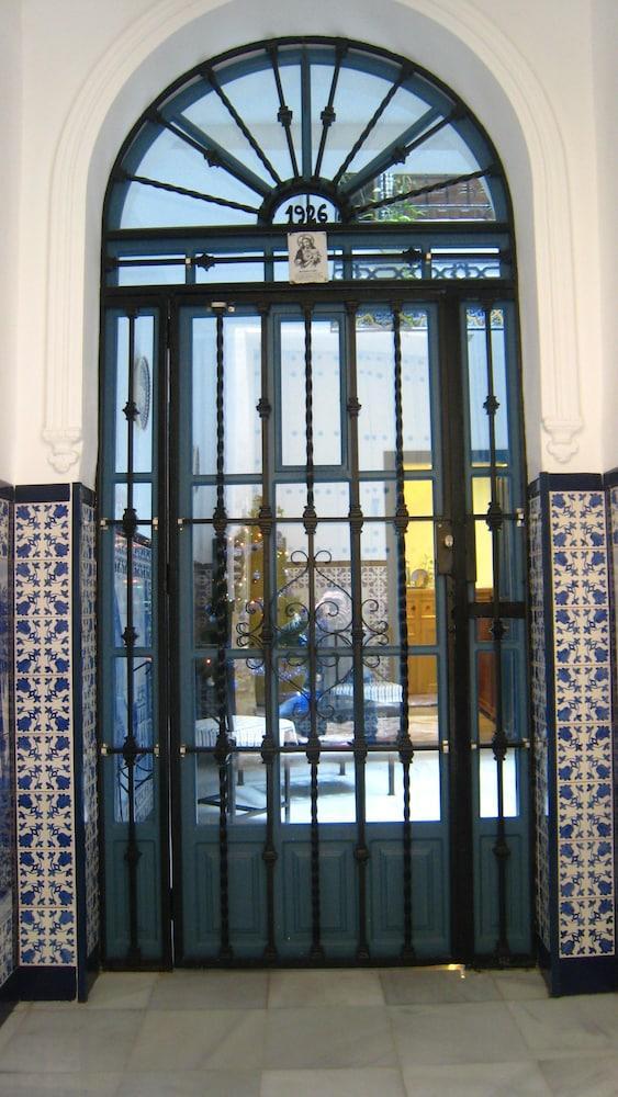 Hotel Montorena 2*
